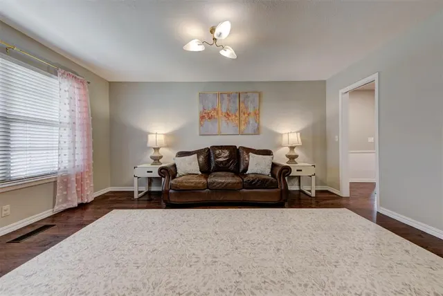 Photo 8 — 3125 NW 60th Street, Oklahoma City, OK 73112