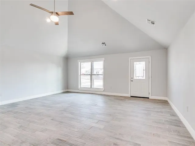 Photo 5 — 3215 S Harvey Boulevard, Oklahoma City, OK 73109