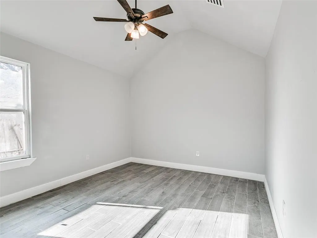 Photo 11 — 3215 S Harvey Boulevard, Oklahoma City, OK 73109