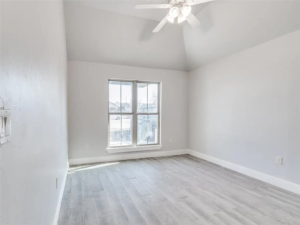 Photo 14 — 3215 S Harvey Boulevard, Oklahoma City, OK 73109