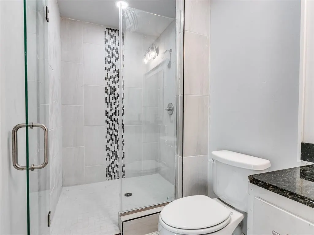 Photo 20 — 3215 S Harvey Boulevard, Oklahoma City, OK 73109