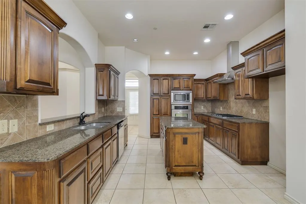 Photo 13 — 14000 NW Hawk Circle, Piedmont, OK 73078