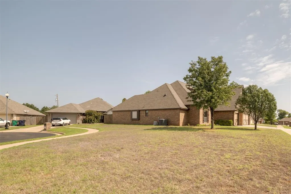 Photo 43 — 14000 NW Hawk Circle, Piedmont, OK 73078