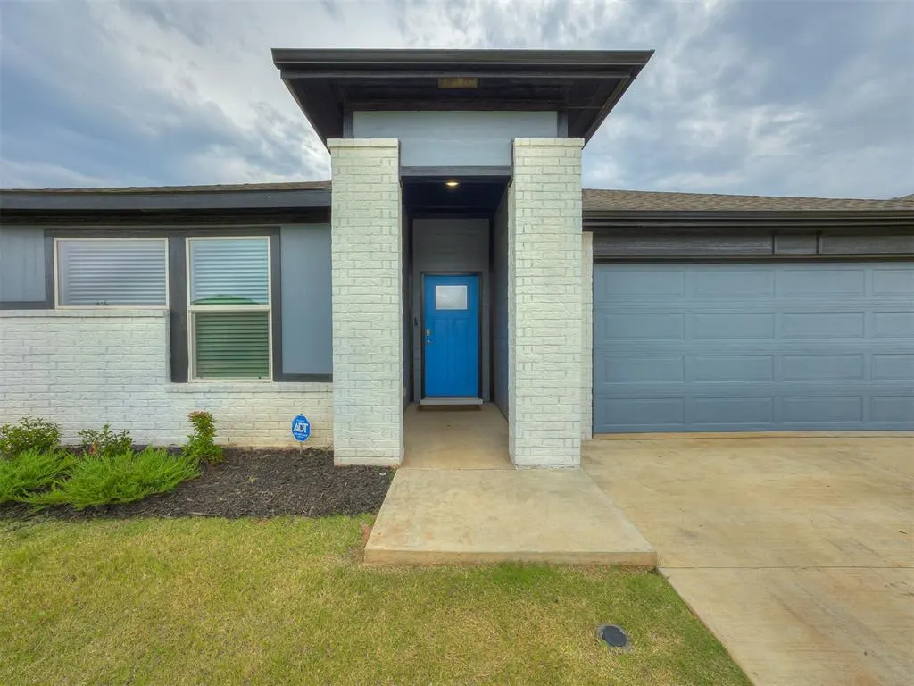 Photo 6 — 14508 Travertine Falls Lane, Oklahoma City, OK 73142