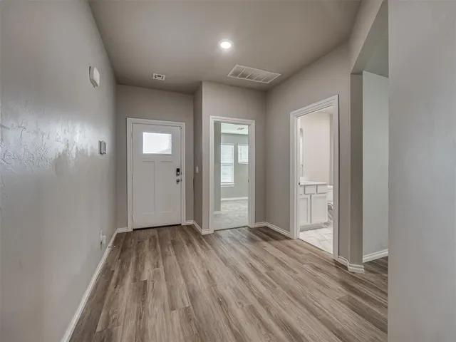 Photo 8 — 14508 Travertine Falls Lane, Oklahoma City, OK 73142