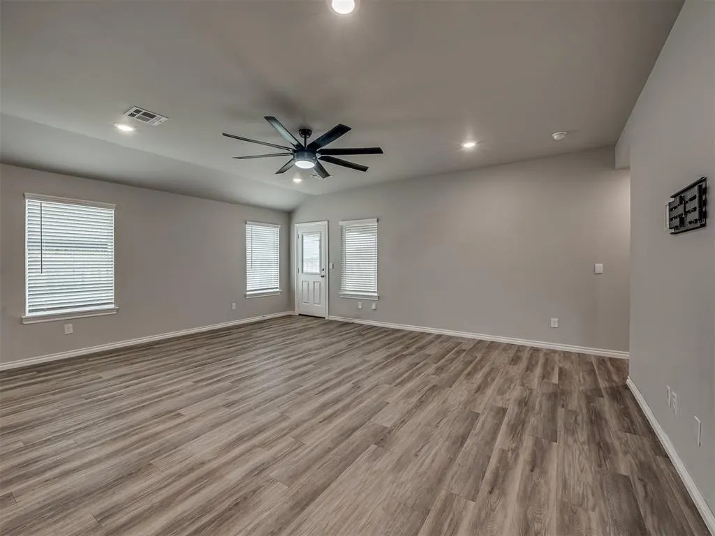 Photo 13 — 14508 Travertine Falls Lane, Oklahoma City, OK 73142