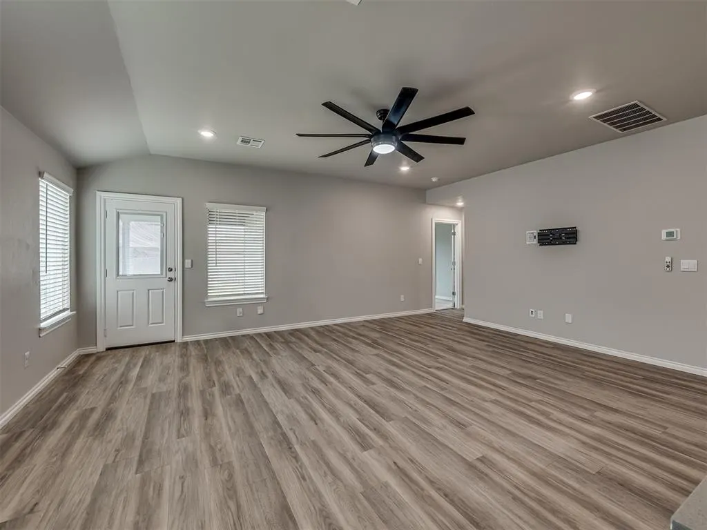 Photo 16 — 14508 Travertine Falls Lane, Oklahoma City, OK 73142
