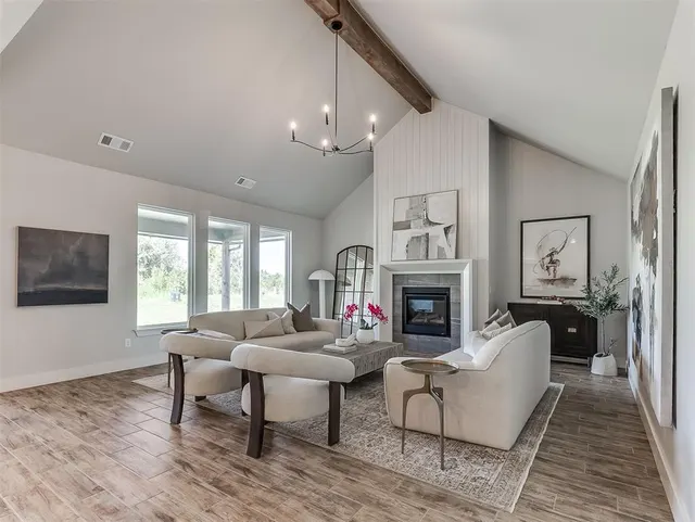 Photo 6 — 14525 Astor Lane, Yukon, OK 73099