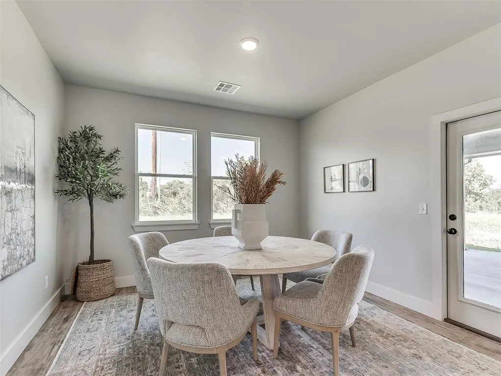 Photo 11 — 14525 Astor Lane, Yukon, OK 73099