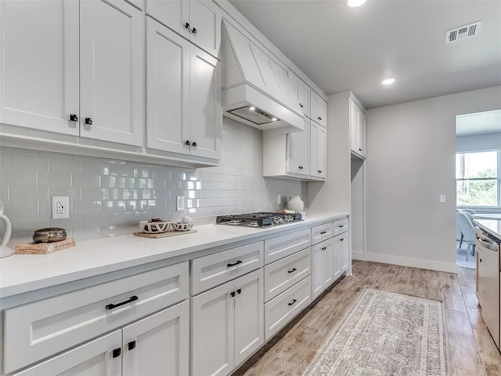 Photo 17 — 14525 Astor Lane, Yukon, OK 73099