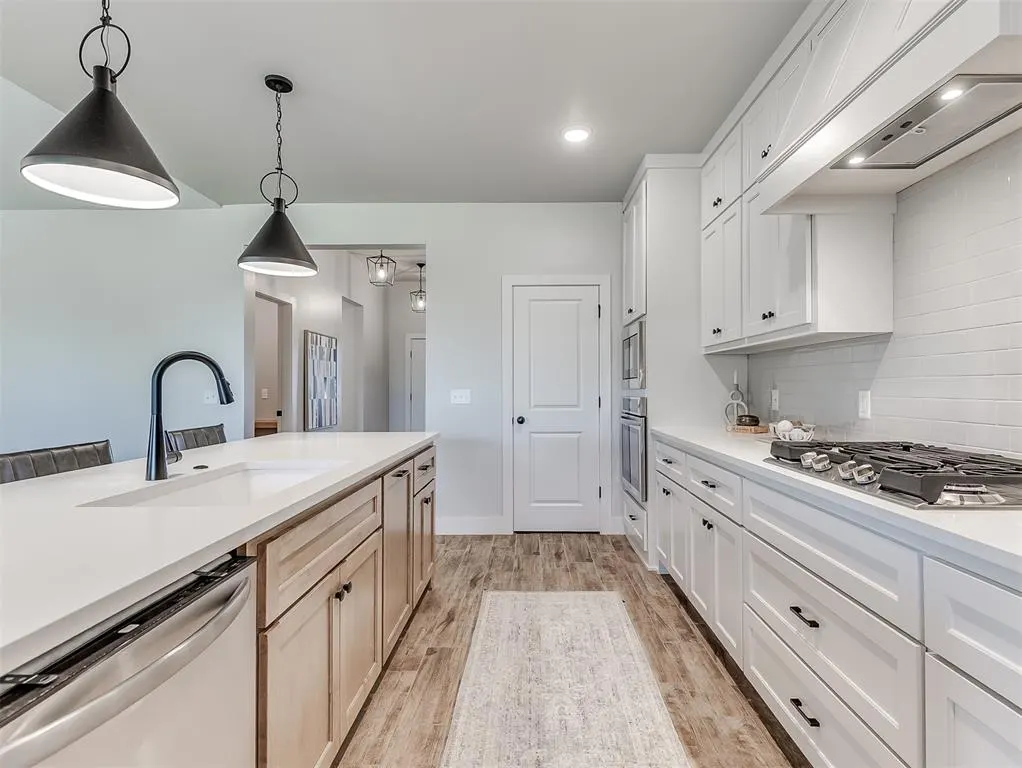 Photo 19 — 14525 Astor Lane, Yukon, OK 73099