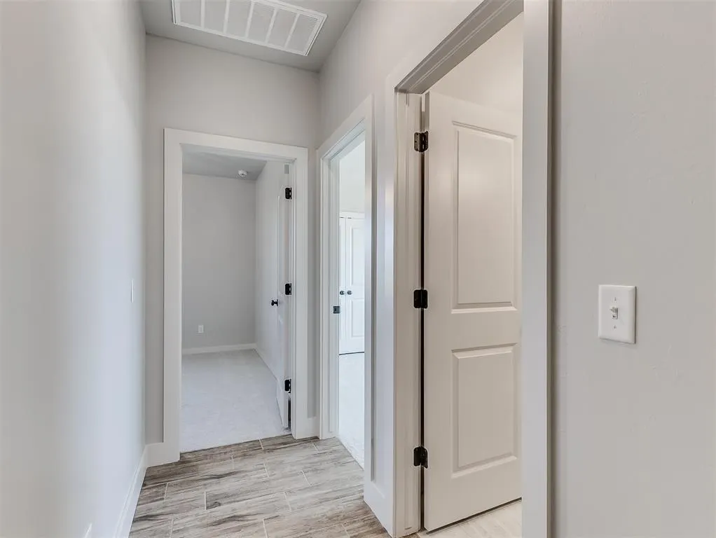 Photo 34 — 14525 Astor Lane, Yukon, OK 73099