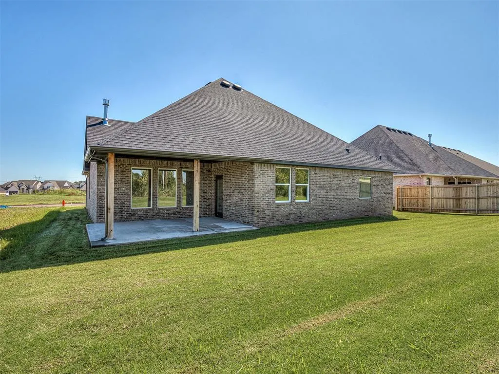 Photo 42 — 14525 Astor Lane, Yukon, OK 73099