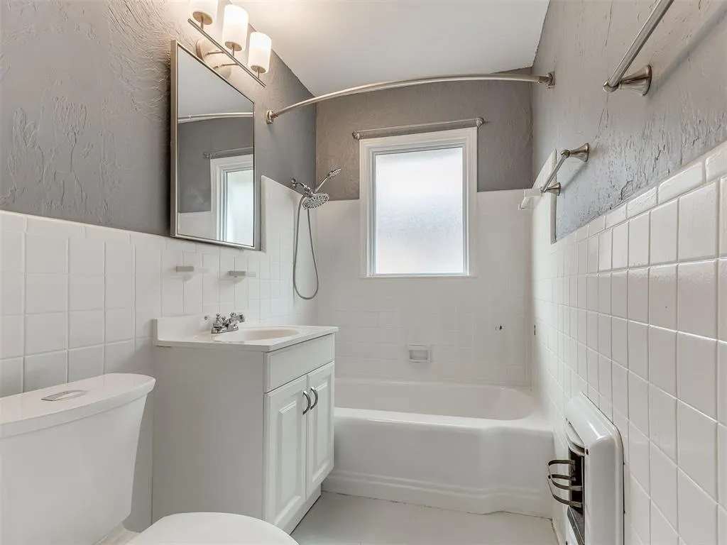 Photo 6 — 5001 N Independence Avenue, Oklahoma City, OK 73112
