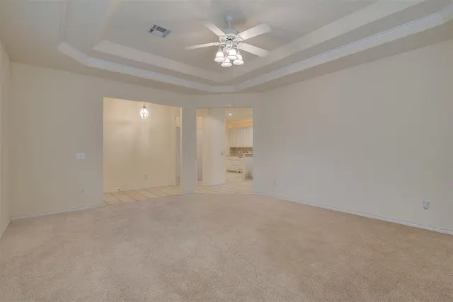 Photo 7 — 1640 Laurel Place, Edmond, OK 73003