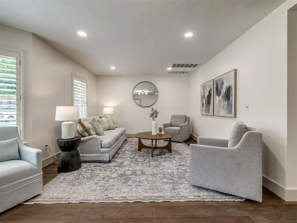 Photo 9 — 2225 Dawn Marie Drive, Oklahoma City, OK 73112