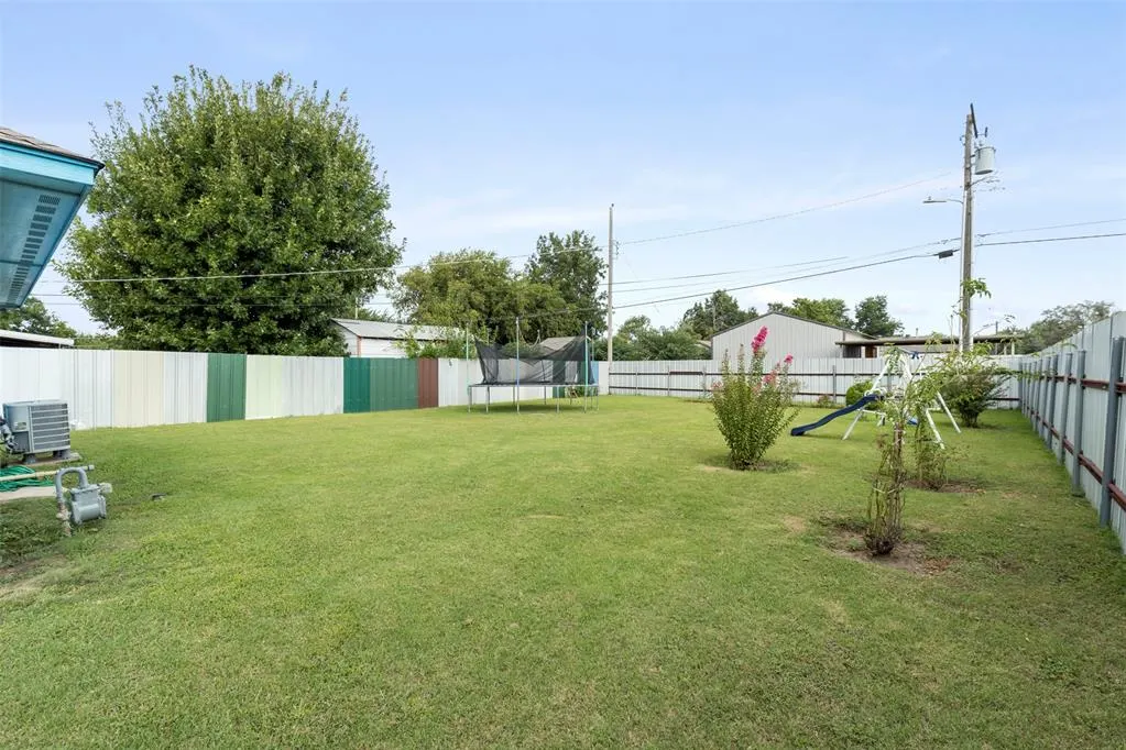 Photo 33 — 3001 SW 26th Street, Oklahoma City, OK 73108
