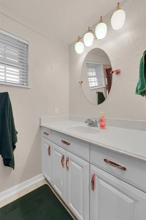 Photo 15 — 813 S Magnolia Street, Cordell, OK 73632