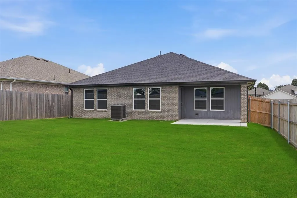 Photo 33 — 315 Woodrock Street, Harrah, OK 73045