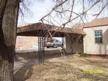 Photo 2 — 1705 S Mission Street, Anadarko, OK 73005