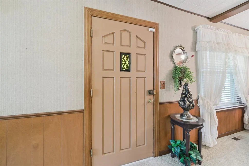 Photo 11 — 1703 S Mission Street, Anadarko, OK 73005