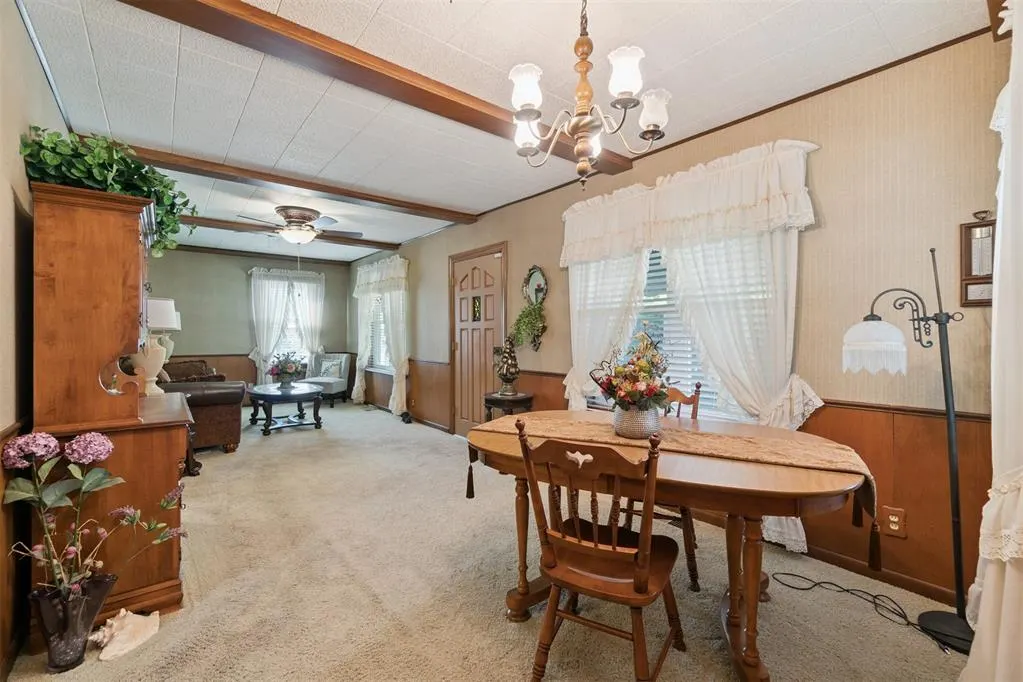 Photo 16 — 1703 S Mission Street, Anadarko, OK 73005