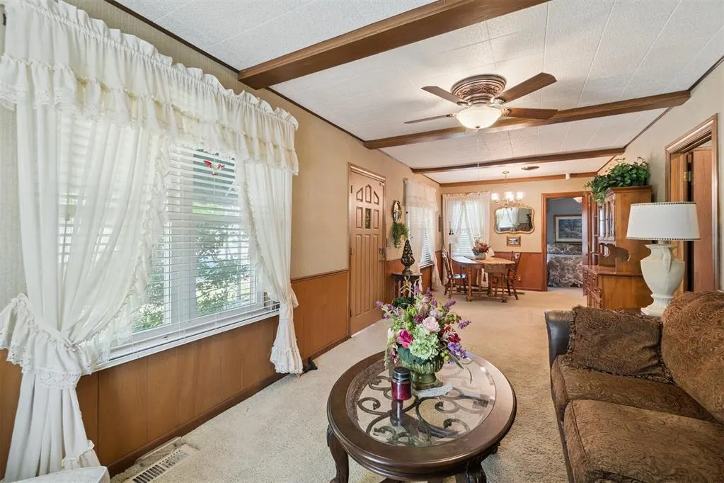 Photo 13 — 1703 S Mission Street, Anadarko, OK 73005