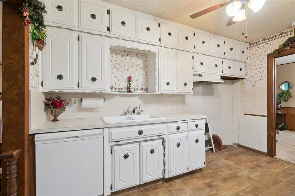 Photo 22 — 1703 S Mission Street, Anadarko, OK 73005
