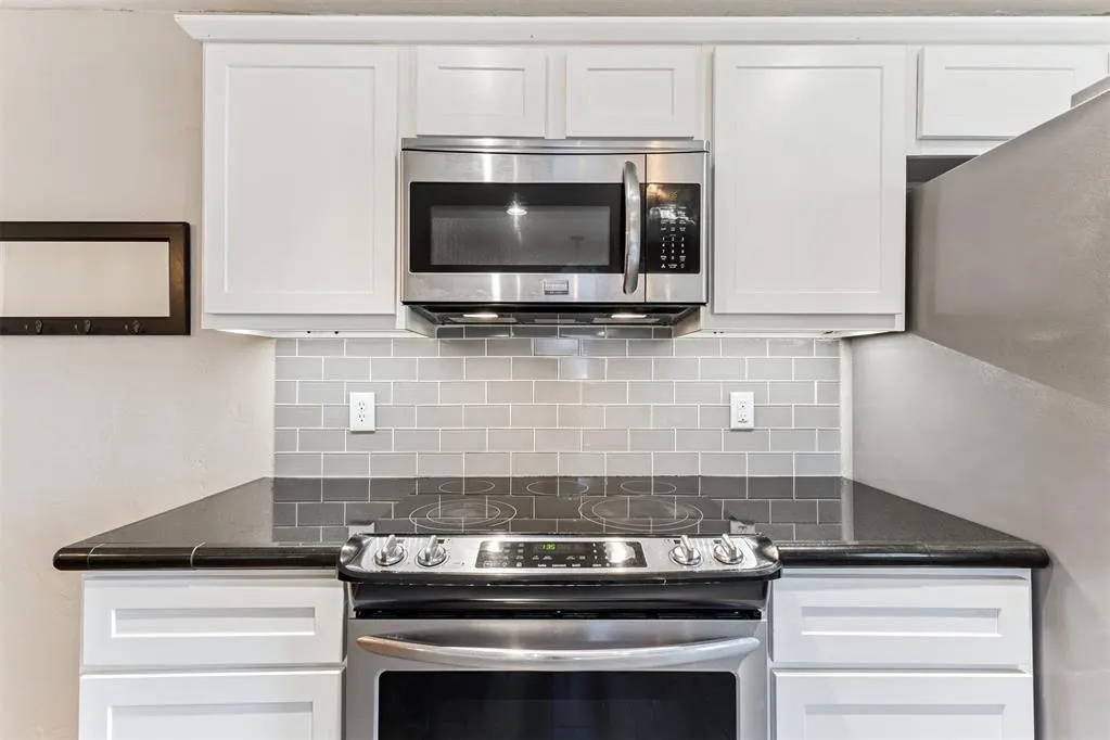 Photo 9 — 6802 NW 45th Street, Bethany, OK 73008