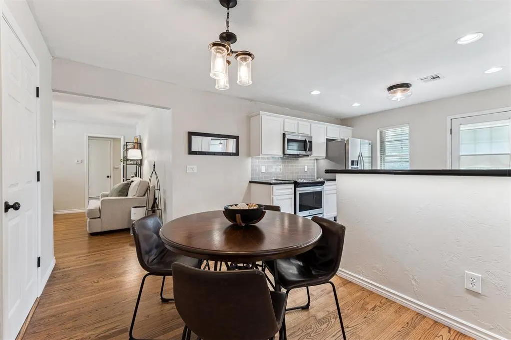 Photo 11 — 6802 NW 45th Street, Bethany, OK 73008