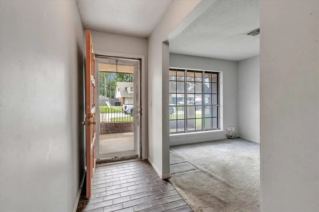 Photo 3 — 2513 N Terry Avenue, Bethany, OK 73008