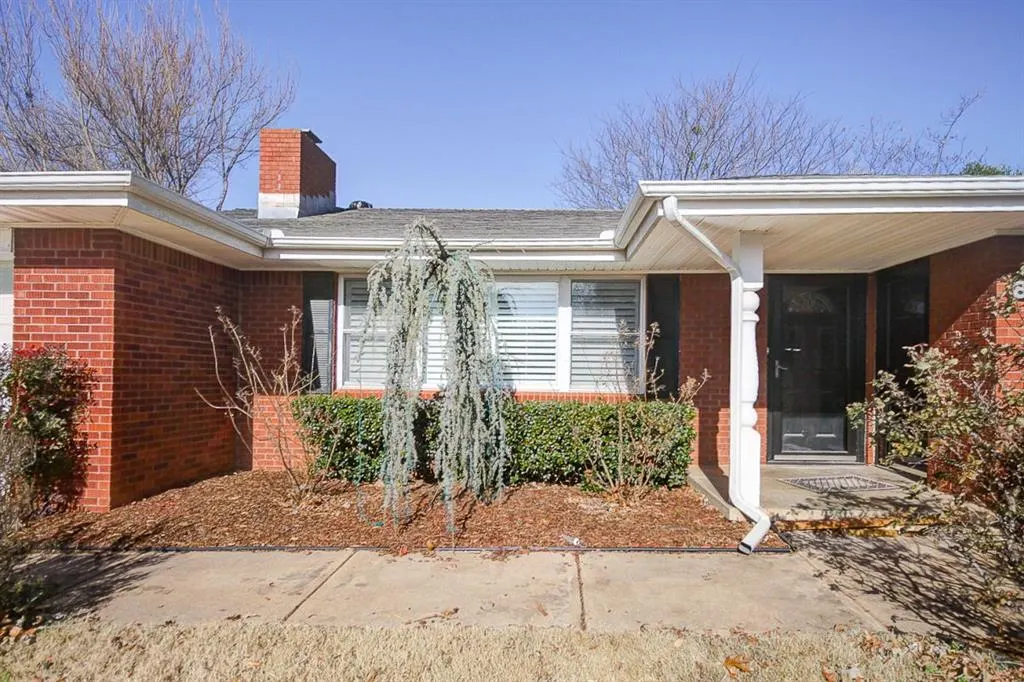 Photo 15 — 805 Willow Lane, Norman, OK 73072