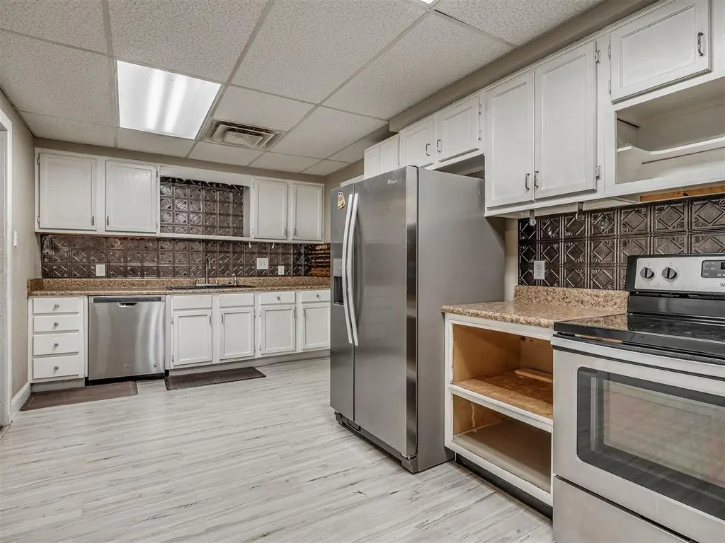 Photo 12 — 901 W Wade Street, El Reno, OK 73036