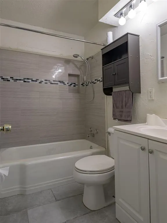 Photo 12 — 6701 NW 26th Street, Bethany, OK 73008