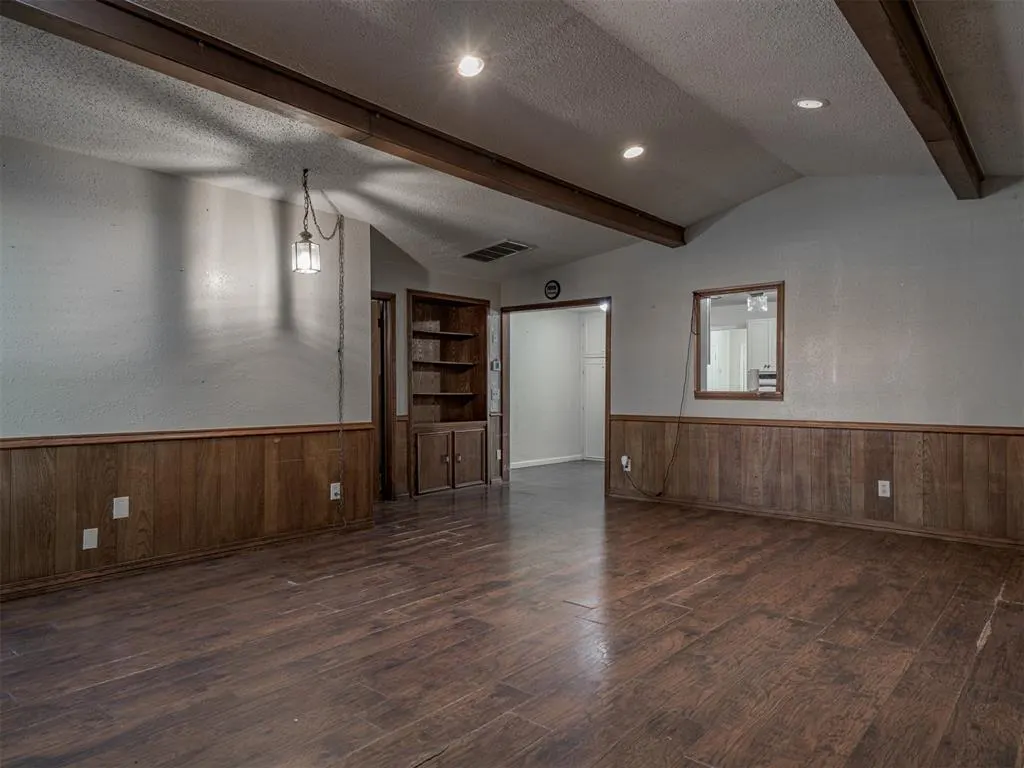 Photo 20 — 6701 NW 26th Street, Bethany, OK 73008