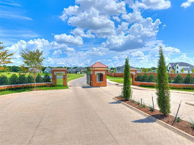 Photo 8 — 2616 Brixton Drive, Norman, OK 73072