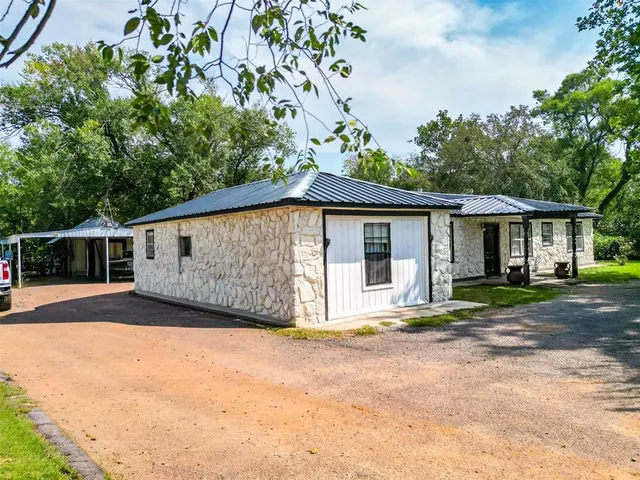 Photo 2 — 520 S Main Street, Lexington, OK 73051