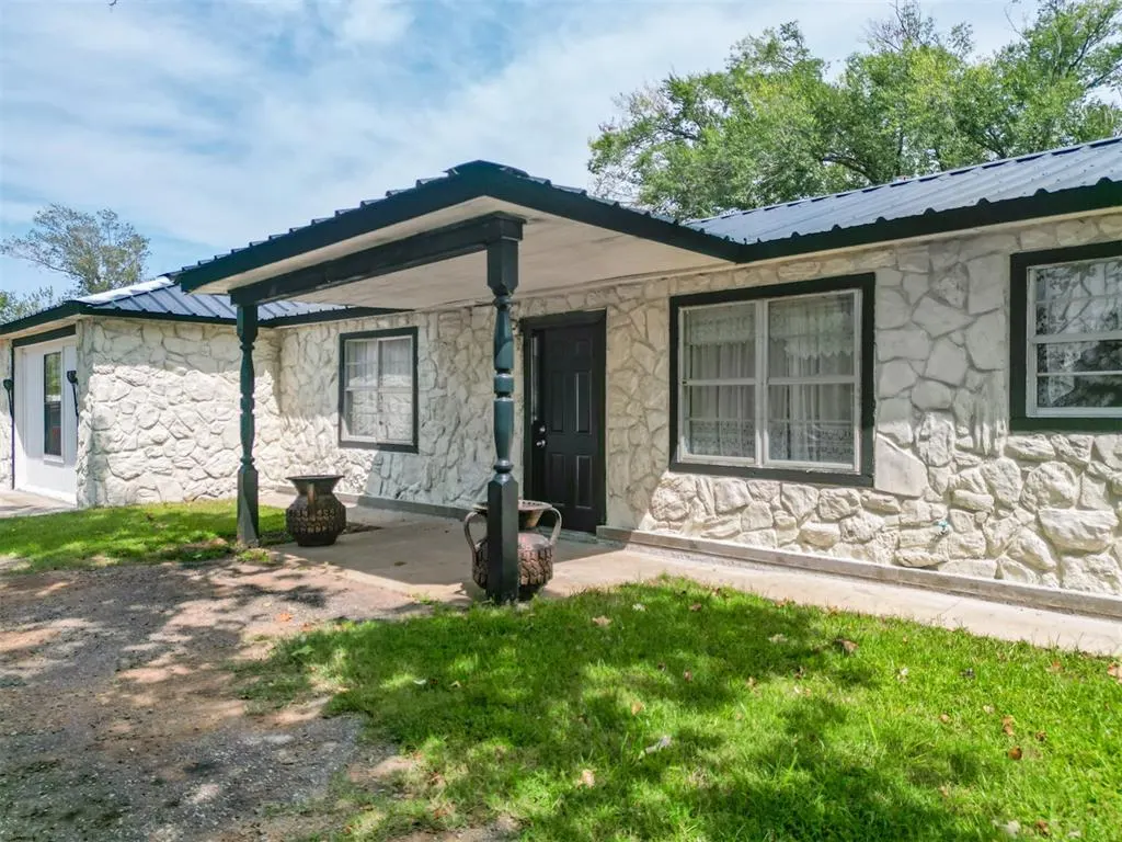 Photo 6 — 520 S Main Street, Lexington, OK 73051