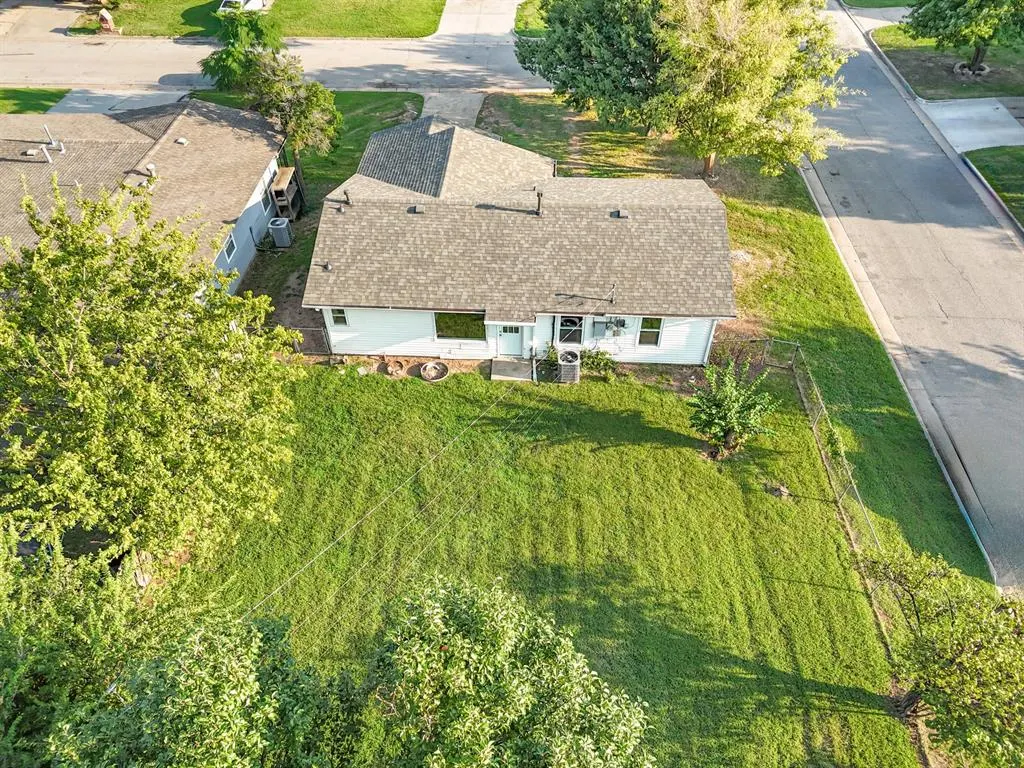 Photo 28 — 2202 SW 53rd Street, Oklahoma City, OK 73119
