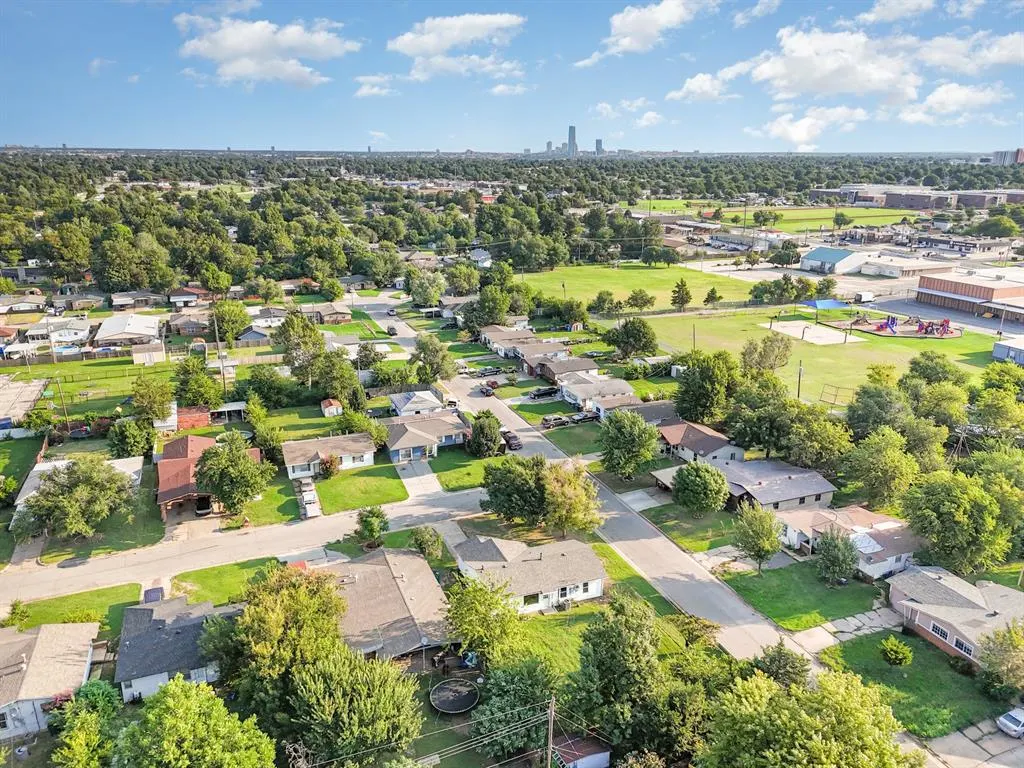 Photo 30 — 2202 SW 53rd Street, Oklahoma City, OK 73119