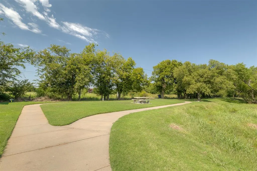Photo 35 — 9205 SW 25th Street, Oklahoma City, OK 73128