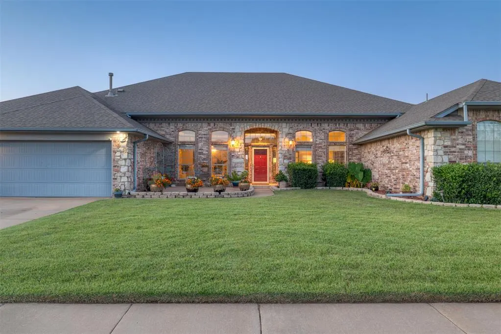 Photo 36 — 9205 SW 25th Street, Oklahoma City, OK 73128