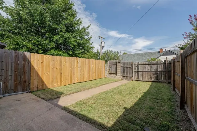 Photo 2 — 3021 W Wilshire Boulevard, Oklahoma City, OK 73116