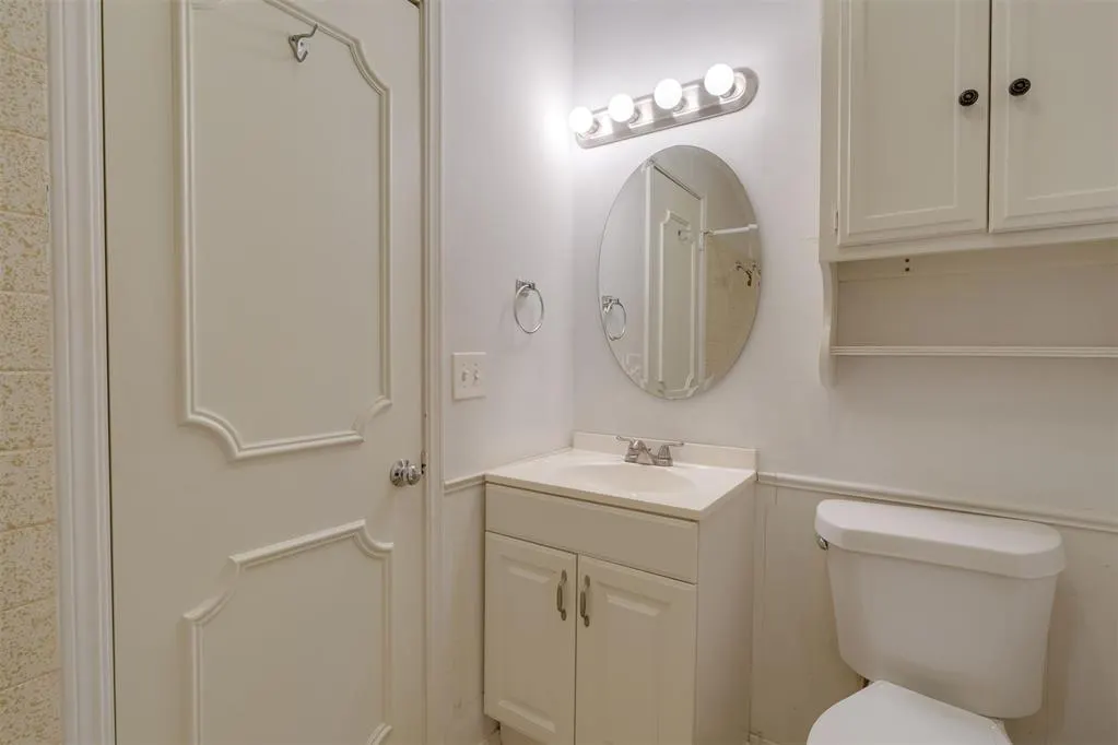 Photo 18 — 3021 W Wilshire Boulevard, Oklahoma City, OK 73116
