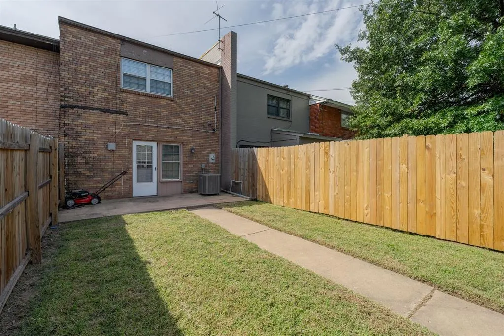 Photo 20 — 3021 W Wilshire Boulevard, Oklahoma City, OK 73116