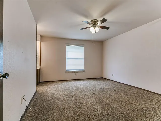 Photo 8 — 3845 Southwind Avenue, Oklahoma City, OK 73179