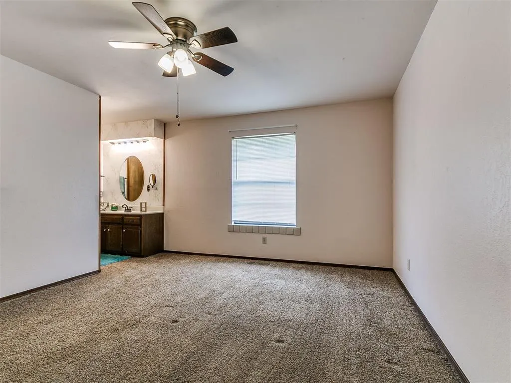 Photo 9 — 3845 Southwind Avenue, Oklahoma City, OK 73179