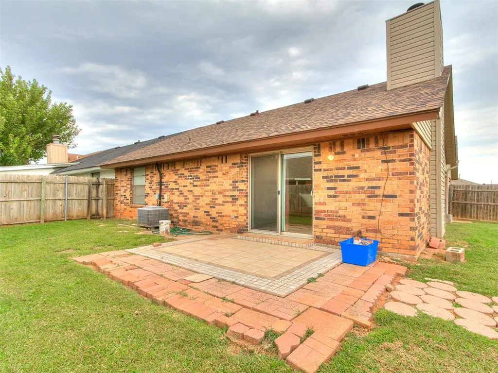 Photo 33 — 3845 Southwind Avenue, Oklahoma City, OK 73179