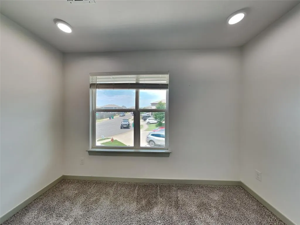 Photo 10 — 13526 Vinita Drive, Oklahoma City, OK 73142