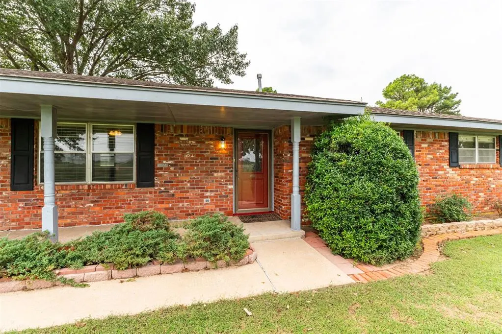 Photo 2 — 9200 State Highway 39 Highway, Lexington, OK 73051
